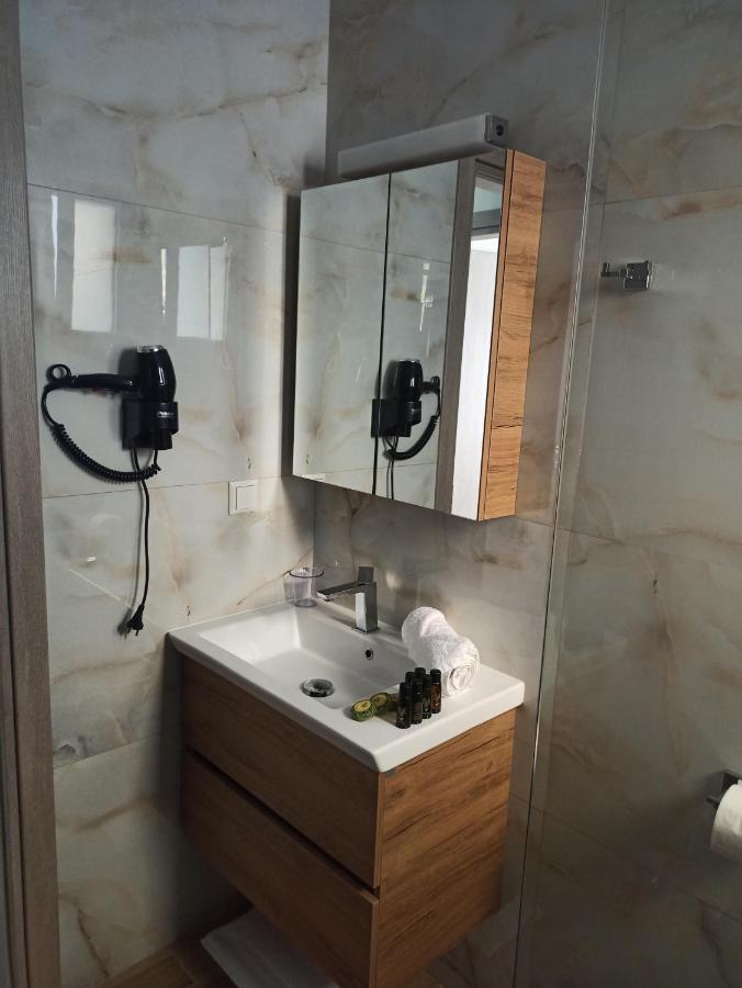 Cyclops Luxury Apartments Igoumenitsa Luaran gambar