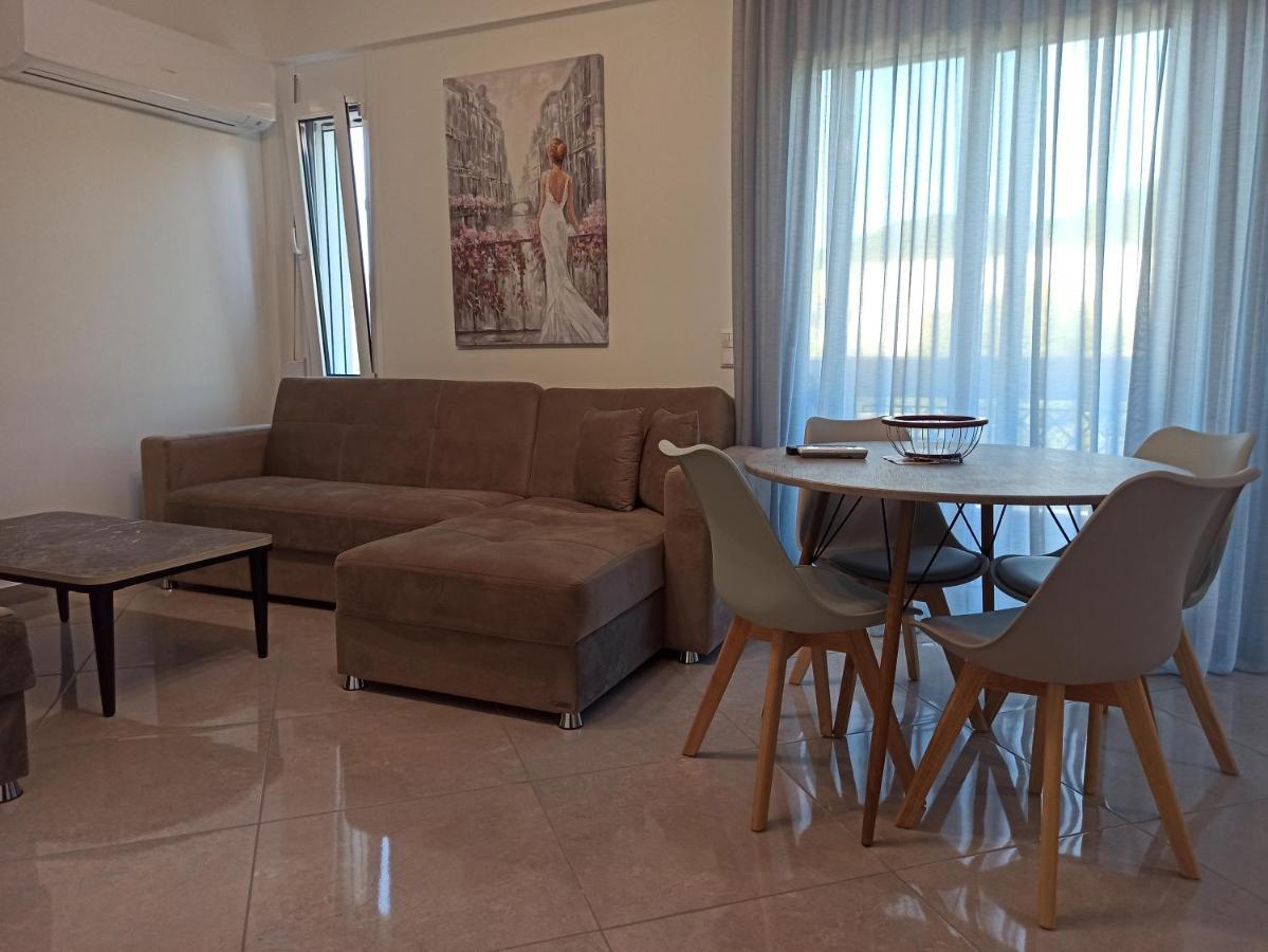 Cyclops Luxury Apartments Igoumenitsa Luaran gambar